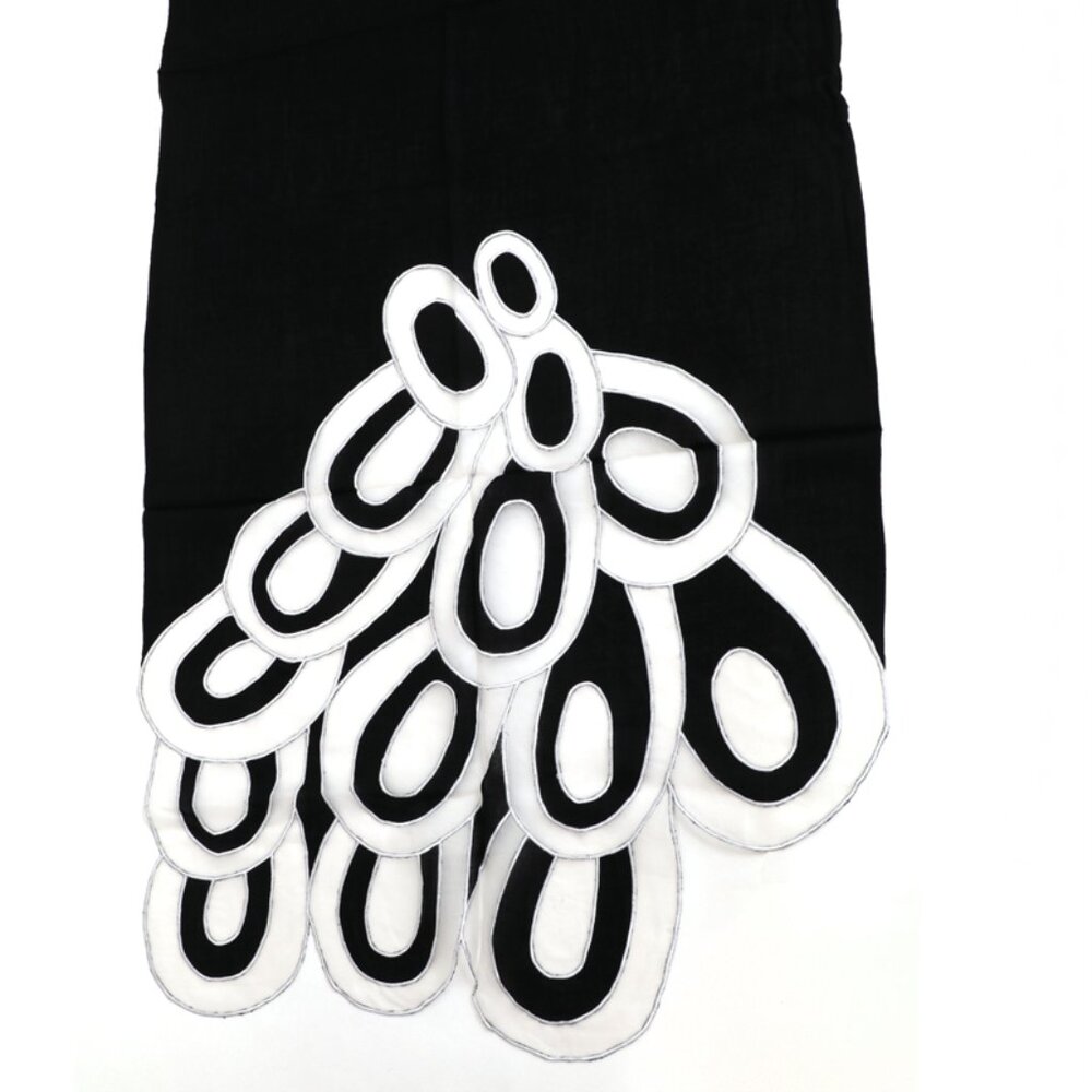 Sonia Delaunay Shawl with Appliqued Loops - Picture 5 of 8
